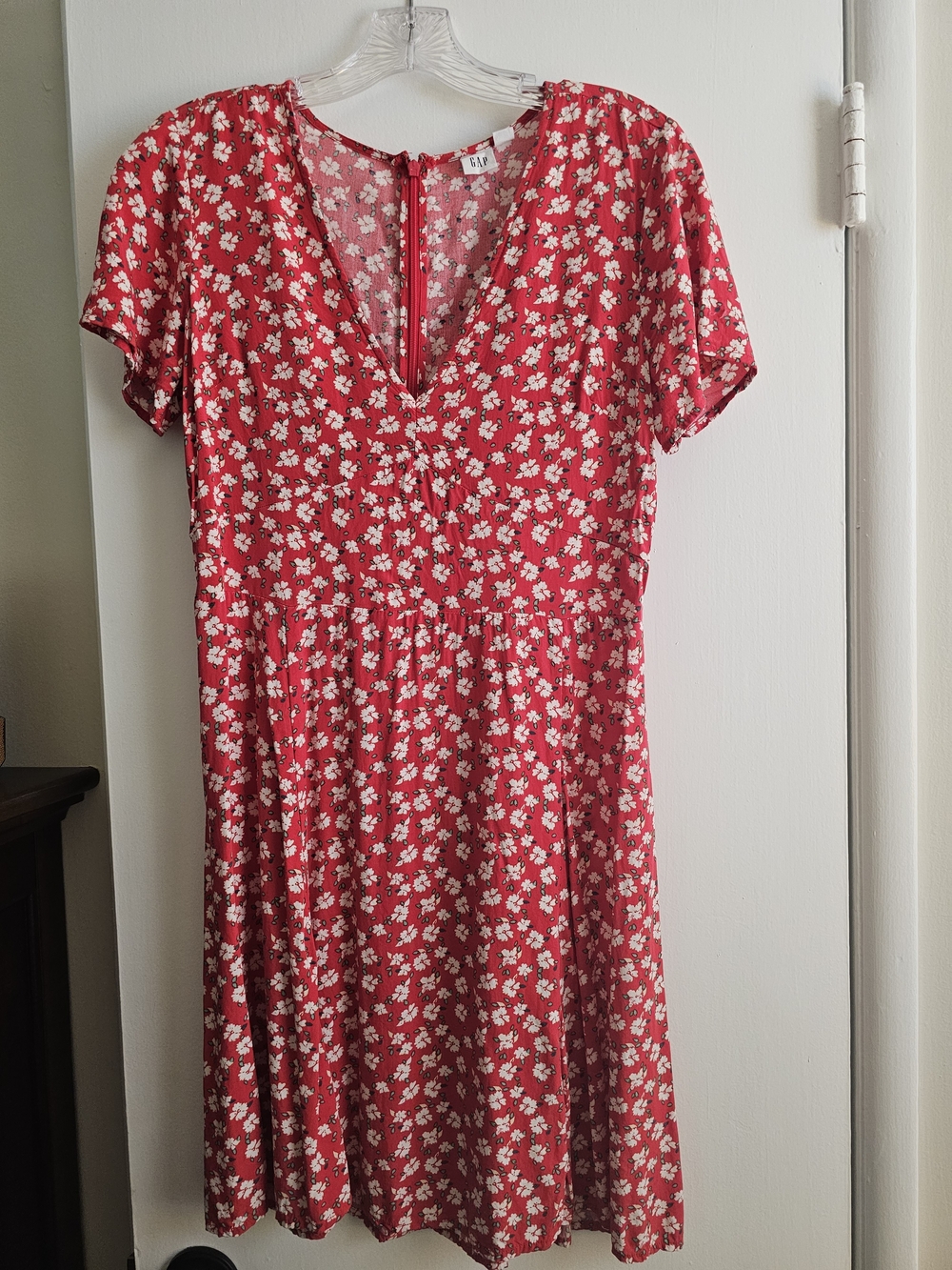 GAP Red Floral Fit-and-Flare Short Sleeve Dress